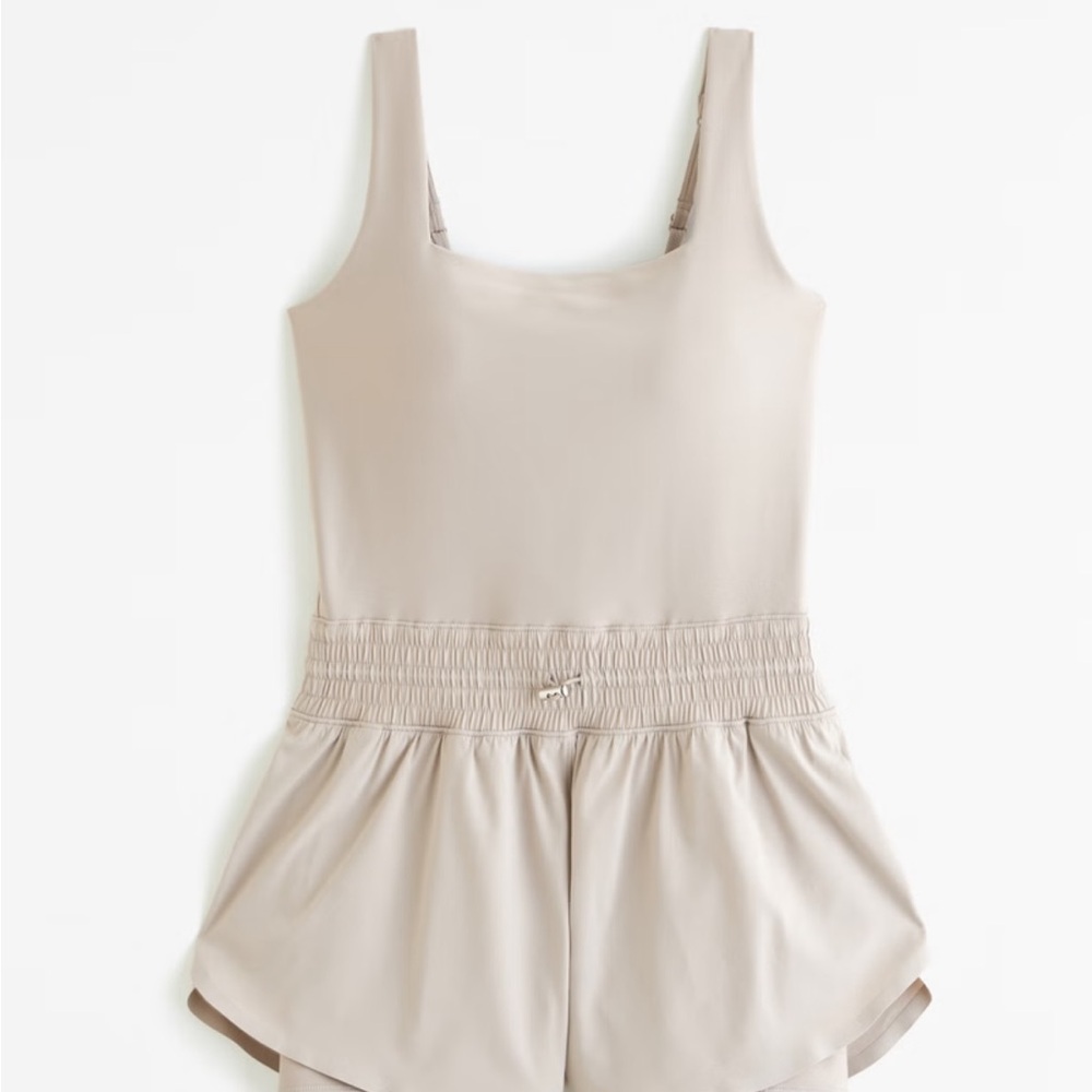 Abercrombie & Fitch sculptLUX hybrid flyaway onesie